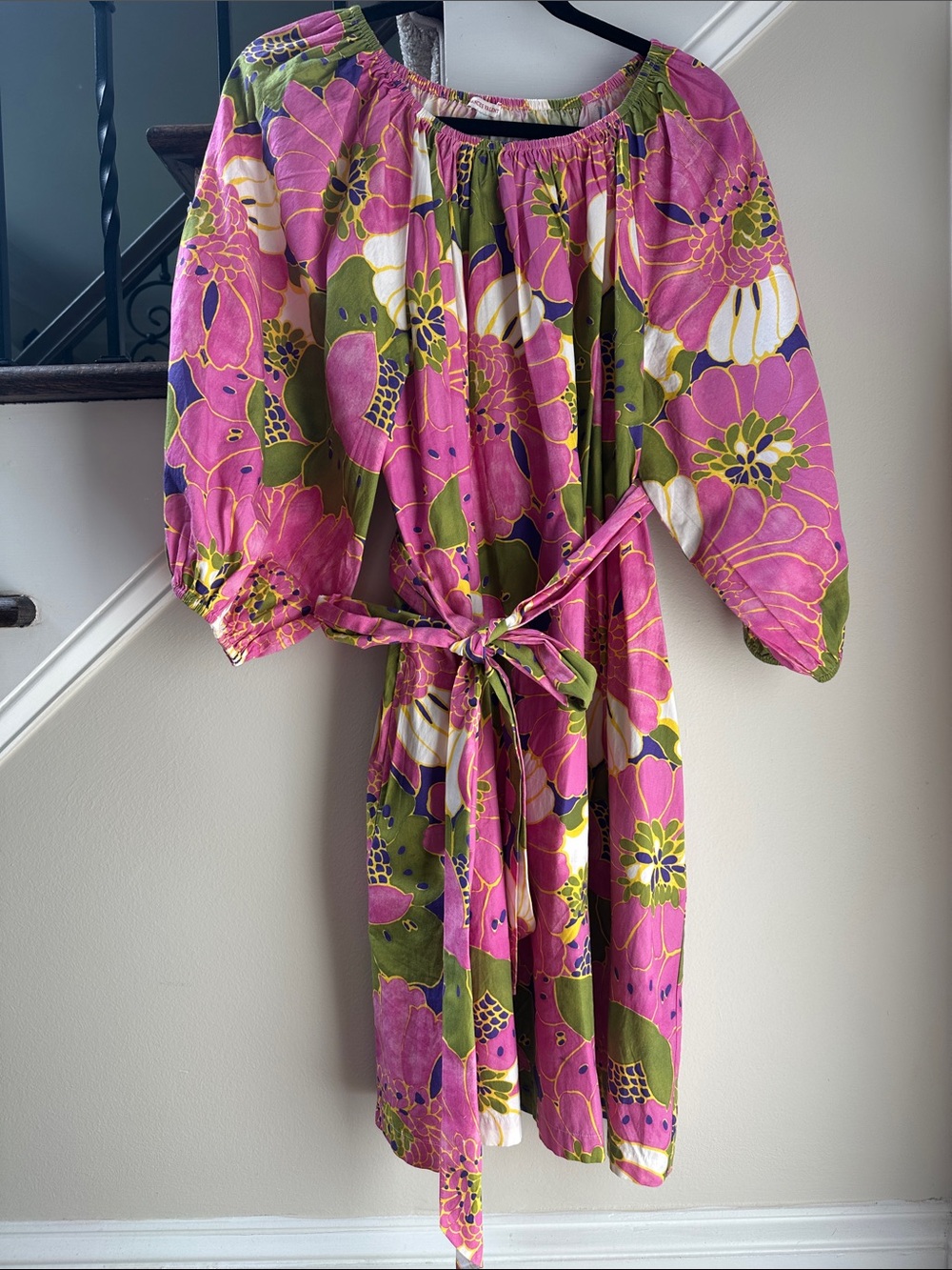 France’s Valentine Bliss belted mini dress! Like new!